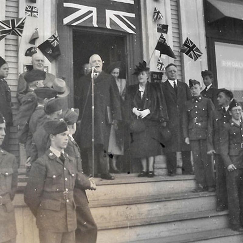 Train Tracks - Trade & Commerce