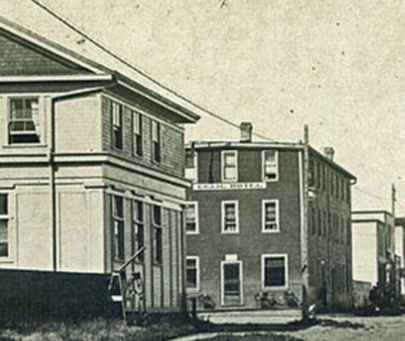 Train Tracks – Life & Times